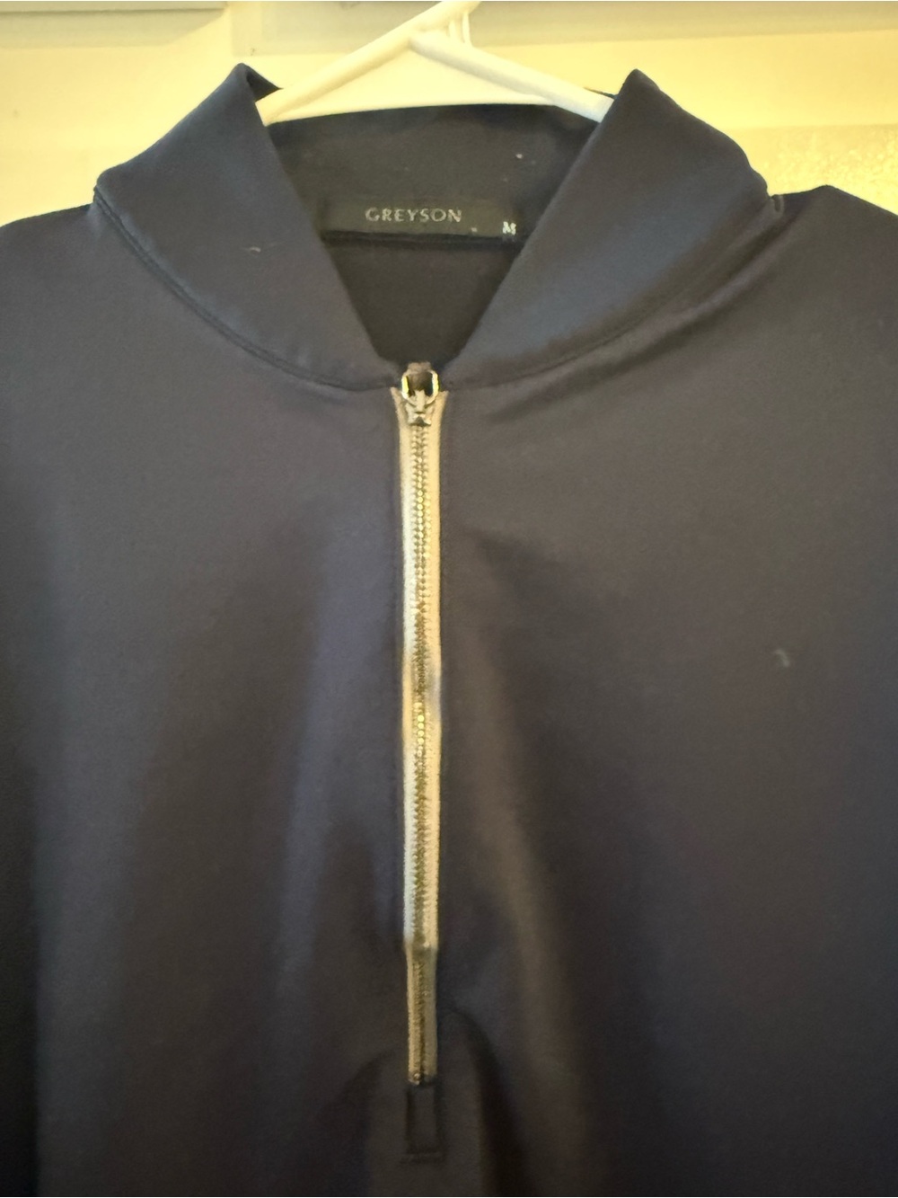 Greyson Men’s M Navy Quarter Zip Performance Golf Pullover Wolf Logo
